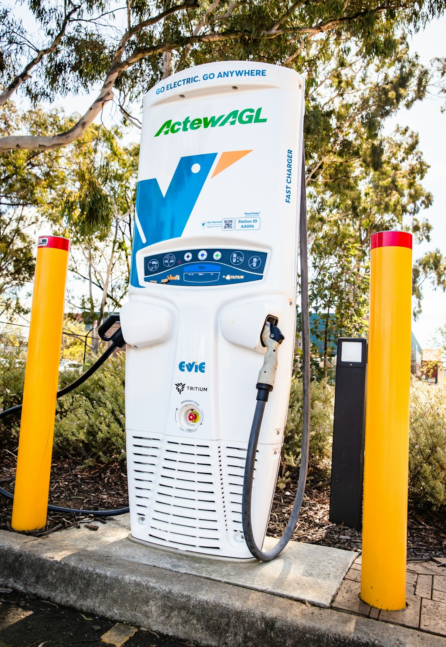 How Modern Charging Hubs Empower Global Enterprises
